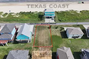 2585 Holiday Dr, Crystal Beach, TX 77650 - Photo 14