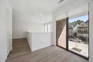 1 Riva Row, The Woodlands, TX 77380 - Photo 18