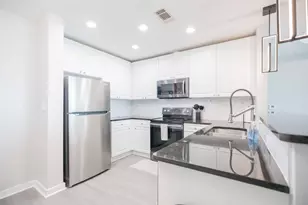 5925 Almeda Rd, Houston, TX 77004 - Photo 4