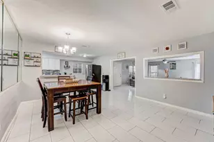 11819 S Nottingham Cir, Houston, TX 77071 - Photo 12