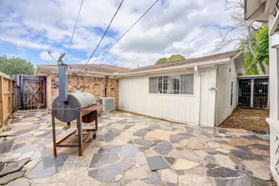 11819 S Nottingham Circle, Houston, TX 77071 - Photo 38
