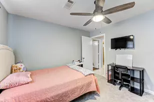 11819 S Nottingham Cir, Houston, TX 77071 - Photo 26