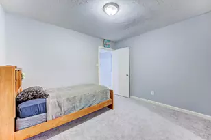 11819 S Nottingham Cir, Houston, TX 77071 - Photo 34