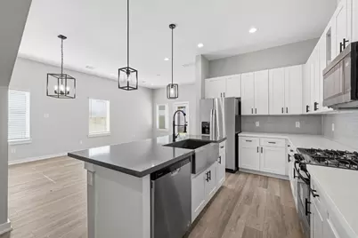 11303 Stonework Grove Lane, Houston, TX 77076 - Photo 14