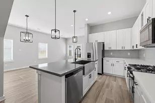 11303 Stonework Grv Ln, Houston, TX 77076 - Photo 14