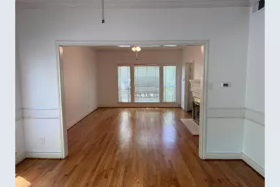 11711 Memorial Drive #143, Houston, TX 77024 - Photo 6