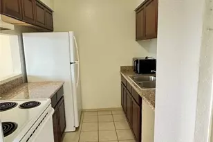 10802 Kingspoint Rd, Houston, TX 77075 - Photo 10