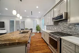 4833 Chenevert St, Houston, TX 77004 - Photo 12
