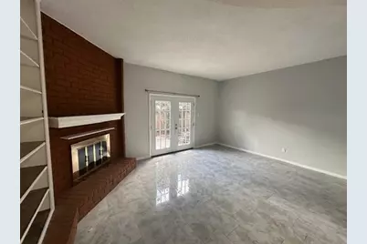7700 Creekbend Drive #109, Houston, TX 77071 - Photo 10