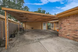 8107 Dillon St, Houston, TX 77061 - Photo 24