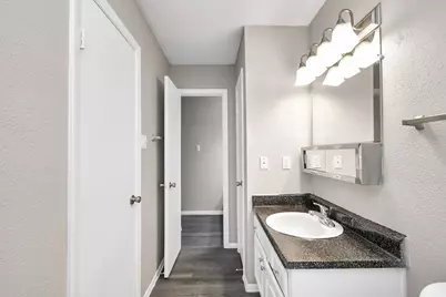 7700 W Airport Boulevard #1206, Houston, TX 77071 - Photo 18