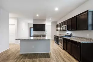 7035 Bonaire Vista Ln, Conroe, TX 77304 - Photo 12