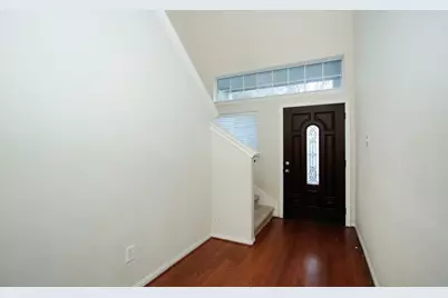 11 Aquiline Oaks Place, The Woodlands, TX 77382 - Photo 6