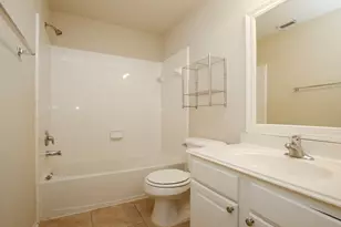 11 Aquiline Oaks Pl, The Woodlands, TX 77382 - Photo 32