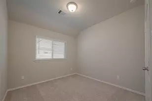 32045 Towering Birch Trl, Conroe, TX 77385 - Photo 10
