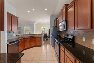 174 Maple Grove Dr, Conroe, TX 77384 - Photo 6