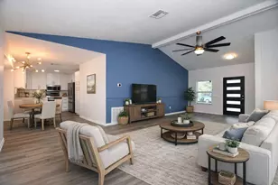 10519 Norton Dr, Houston, TX 77043 - Photo 6