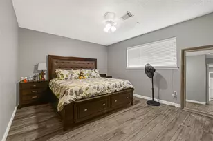 818 James St, Deer Park, TX 77536 - Photo 18