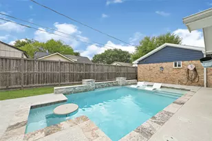 818 James St, Deer Park, TX 77536 - Photo 4