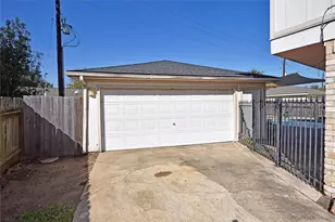 2730 Colony Dr, Sugar Land, TX 77479 - Photo 44