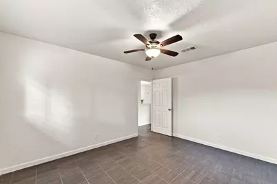 516 Saint Charles Street, League City, TX 77573 - Photo 16
