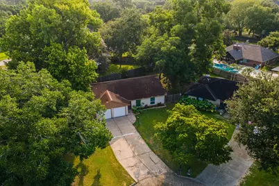 516 Saint Charles Street, League City, TX 77573 - Photo 4