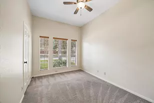 14427 Sun Harbor Dr, Houston, TX 77062 - Photo 16