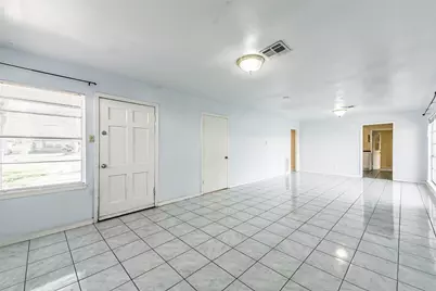 4710 Wedgewood Drive, Bellaire, TX 77401 - Photo 6