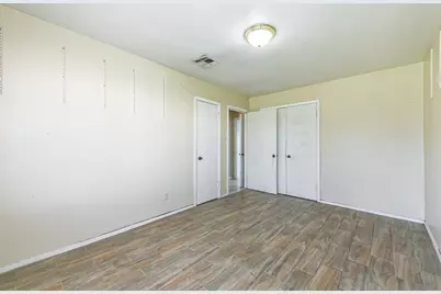 4710 Wedgewood Drive, Bellaire, TX 77401 - Photo 8