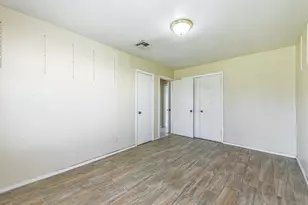 4710 Wedgewood Dr, Bellaire, TX 77401 - Photo 8