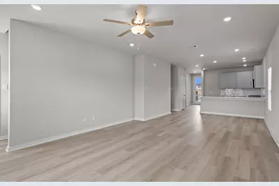 235 Bay Laurel Court, Alvin, TX 77511 - Photo 8