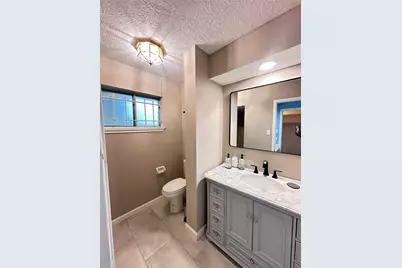 10902 Bob White Drive, Houston, TX 77096 - Photo 16