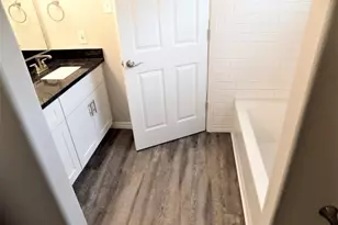 12522 Thistle Creek Ct, Houston, TX 77044 - Photo 10