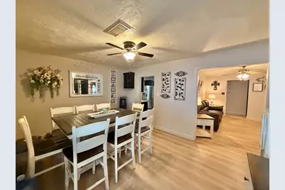 3850 Hays Avenue, Groves, TX 77619 - Photo 6