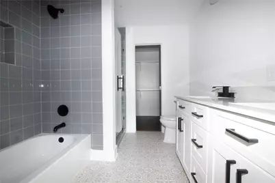 8009 Candor, Navasota, TX 77868 - Photo 12