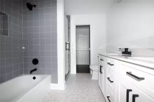 8009 Candor, Navasota, TX 77868 - Photo 12