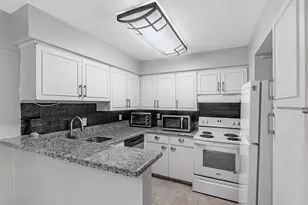 2647 Marilee Ln, Houston, TX 77057 - Photo 8