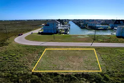1270 Lagoon Drive, Crystal Beach, TX 77650 - Photo 1