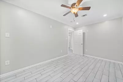 7941 Goode Street, Houston, TX 77012 - Photo 14