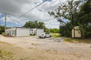 521 2nd Ave N, Texas City, TX 77590 - Photo 16