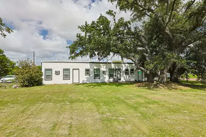 521 2nd Avenue N, Texas City, TX 77590 - Photo 14
