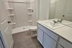 402 Nicholas Rd, Wharton, TX 77488 - Photo 4