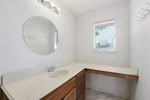 3901 22nd St N, Texas City, TX 77590 - Photo 24