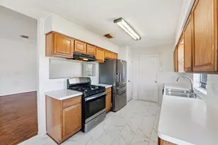3901 22nd St N, Texas City, TX 77590 - Photo 12