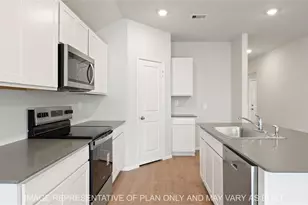 1249 Hickory Grv St, Brenham, TX 77833 - Photo 2