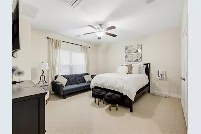 8418 Oak Leaf Point Drive, Houston, TX 77055 - Photo 12