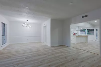 7310 Corta Calle Drive, Houston, TX 77083 - Photo 10