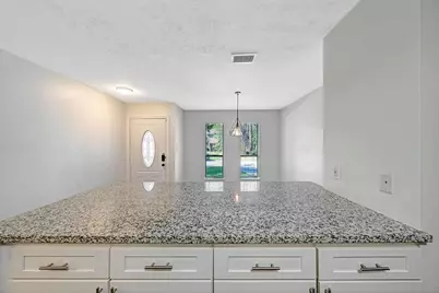 55 Dew Fall Court, The Woodlands, TX 77380 - Photo 6