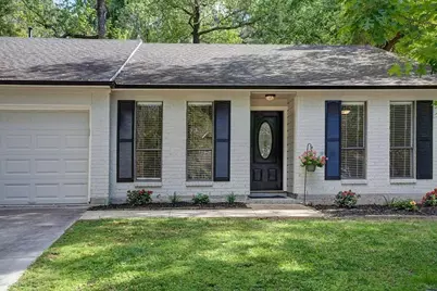 55 Dew Fall Court, The Woodlands, TX 77380 - Photo 2
