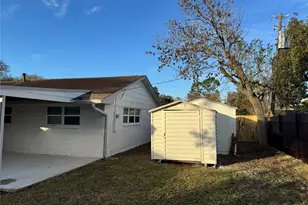 311 Ravenhead Dr, Houston, TX 77034 - Photo 32